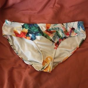 Cute Old Navy tropical print bottoms size medium